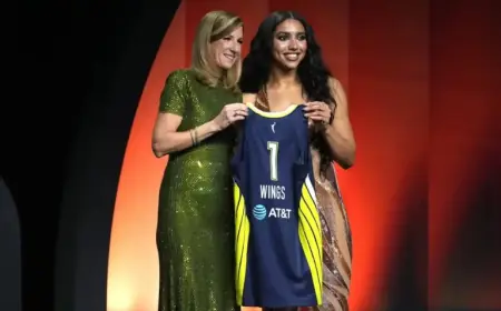 Dallas Wings Choose Azzi Fudd as No. 1 Pick in 2026 WNBA Draft