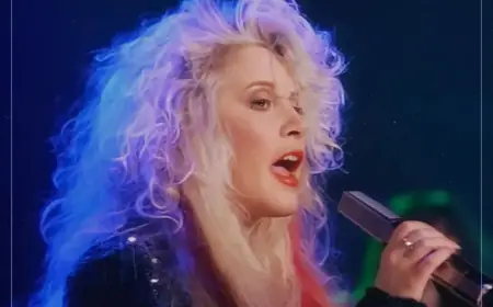Stevie Nicks Dismisses Song as Nonsense: “I Don’t Know What It’s About”