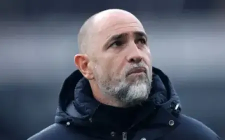 Three Ships Navigate Hormuz Strait Amid US-Iran Tensions