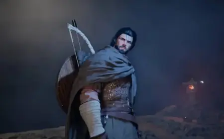 Cheesing Crimson Desert Bosses with Bumblebees Revealed