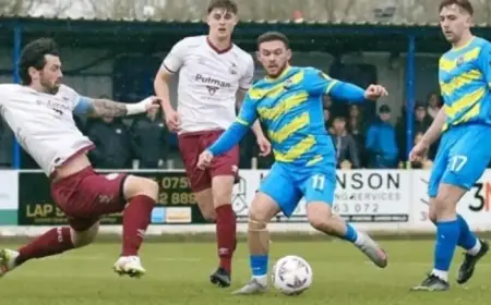 South Shields Dominate Radcliffe in Title Pursuit