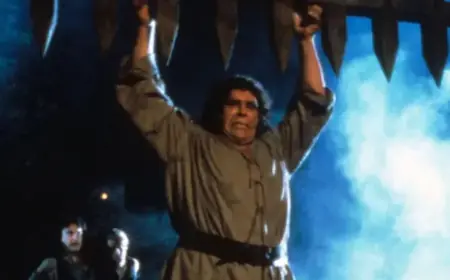 Public Opinion and Credible Threats: Exploring the Fezzik Principle