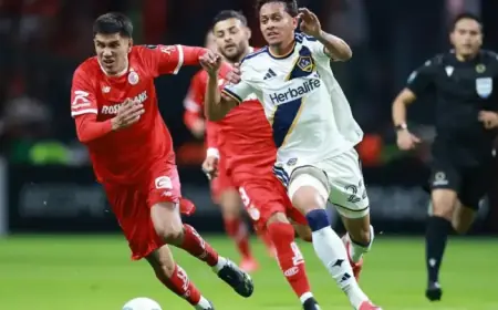 LA Galaxy Hosts Toluca, Must Rally in Concachampions Second Leg