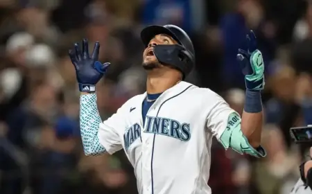 Julio Rodríguez Leads Mariners in Epic 5-Run Comeback Against Astros