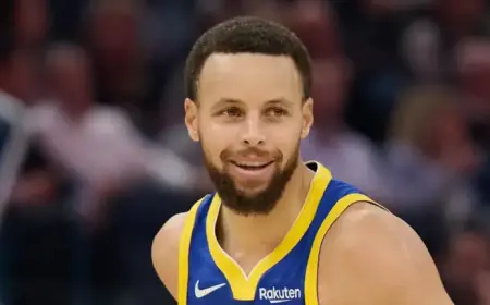 Stephen Curry Helps Bucks Secure Ideal Coach to Retain Giannis in Milwaukee