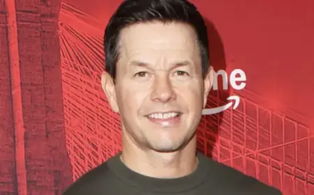 Scorsese Persuades Wahlberg to Star in Acclaimed Crime Thriller