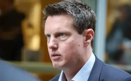 Ellison Brings Paramount, Warner Bros Case Directly to Theater Owners