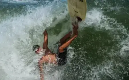 Weymouth Meningitis B Outbreak: Vaccines and Antibiotics Deployed After Three Cases