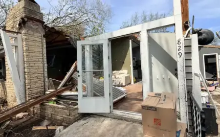 Ottawa Tornado: Photos Reveal Monday Evening’s Destruction