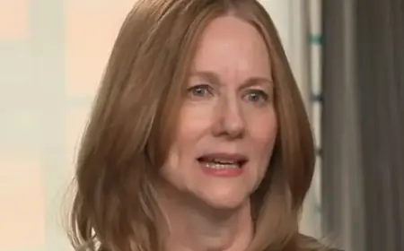 Laura Linney Reflects on Career: ‘I Starred in a Notorious Flop’