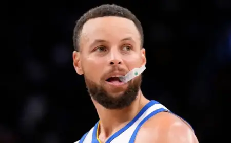 Stephen Curry Propels Warriors to Play-In Victory Over Clippers