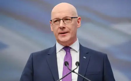 John Swinney Demands Keir Starmer’s Resignation Amid Mandelson Controversy