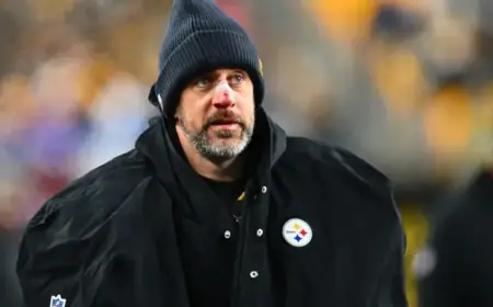 Steelers Face Setback with Aaron Rodgers Ahead of NFL Draft