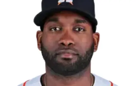 Yordan Alvarez Homers in Cardinals Defeat