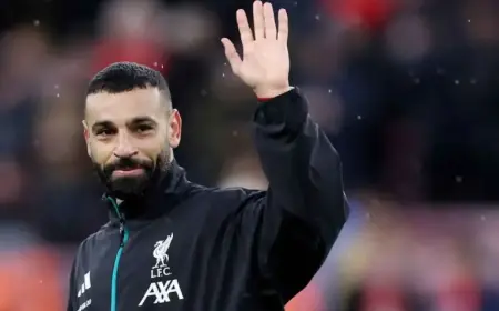 Ex-Liverpool Striker Collymore Criticizes Salah’s Conduct in Final Season
