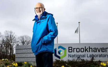 BNL Scientist Secures Prestigious Physics Breakthrough Prize