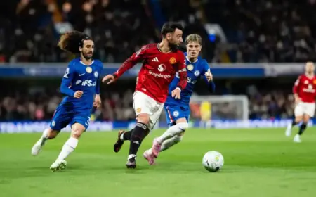 Fernandes Celebrates Closer Three-Point Gap in Standings