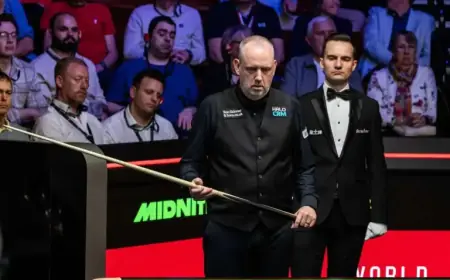 Williams Dominates as Crucible Debutant Kowalski Struggles