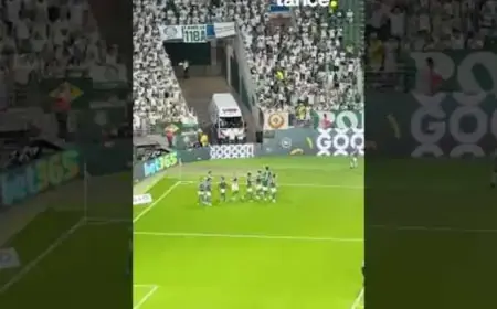 Gustavo Gómez Scores Opening Goal for Palmeiras at Allianz Parque!