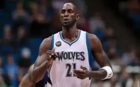 Portland Police Apprehend Homeless Woman for Stabbing Incident