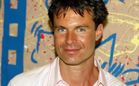 Renowned 1990s Sci-Fi and Soap Opera Star Dies at 57