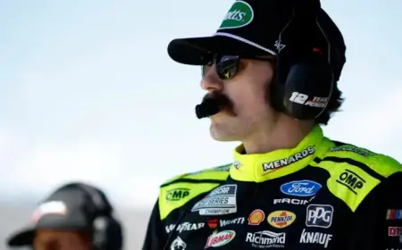 Ryan Blaney Collides with AJ Allmendinger in NASCAR Kansas Pit Incident