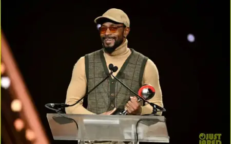 CinemaCon Celebrates Noah Centineo, Zoey Deutch, LaKeith Stanfield with Special Awards