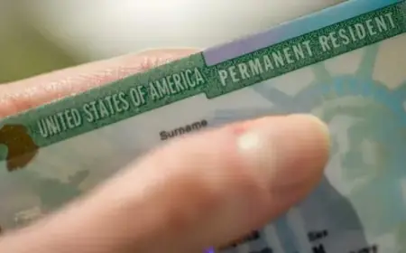USCIS Warns Green Card Holders Amid Immigration Fraud Crackdown