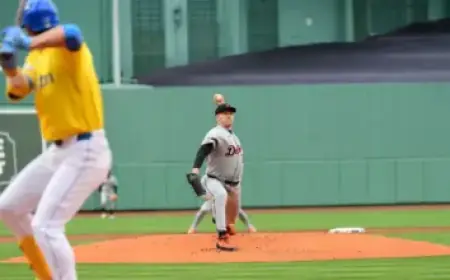 Tucker Carlson’s Son Leaves JD Vance’s Team as Trump Feud Intensifies