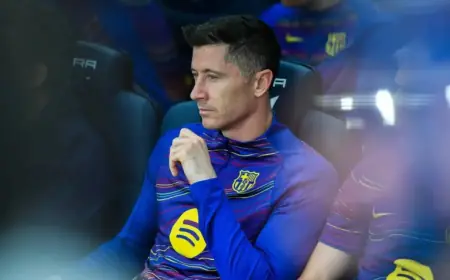 Iconic Club Targets Lewandowski in Ambitious Bid to Regain Glory