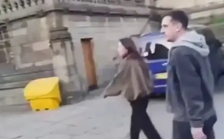 Gary Neville’s Sister Condemns Heckler’s Abuse Towards Man Utd Icon