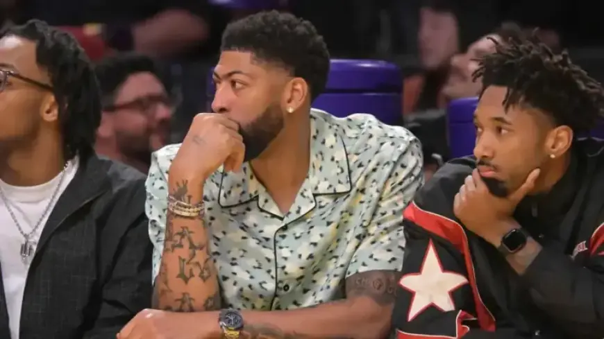 Anthony Davis’ Pregame Gesture Delights Lakers Fans
