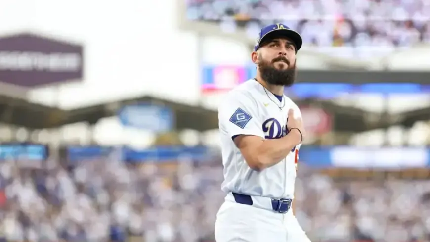 Dodgers’ Alex Vesia Receives Ovation After Scoreless Return Following Tragedy