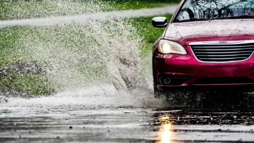 Expect Rain and Thunderstorms for the Next Six Days