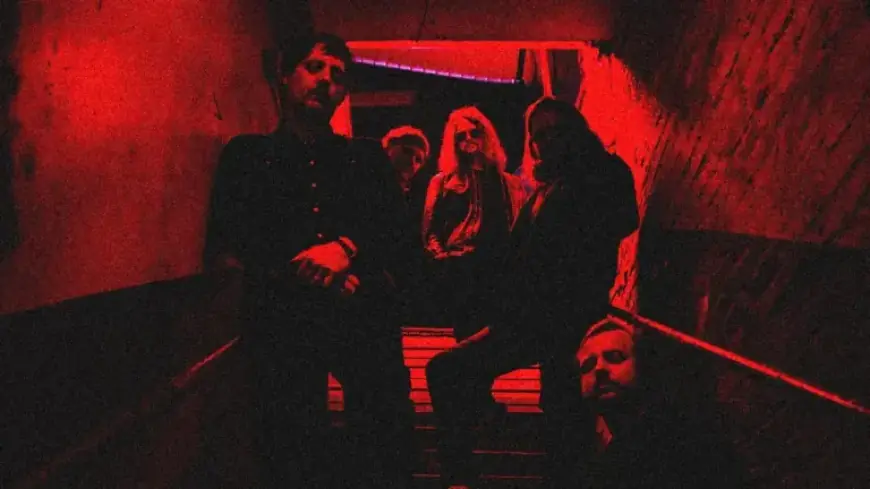 Sturgill Simpson Announces Johnny Blue Skies Tour Dates