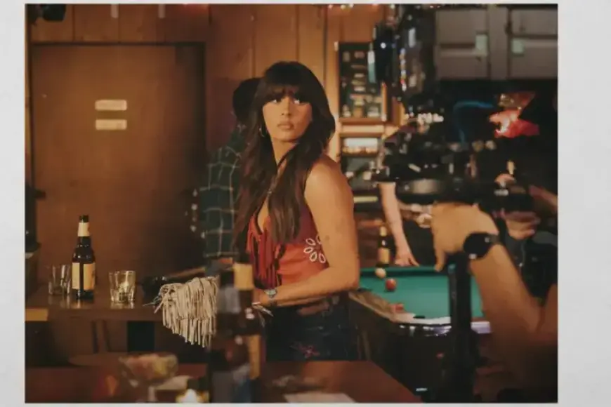 Ella Langley’s ‘Choosin’ Texas’ Video Features Luke Grimes and Ava Phillippe