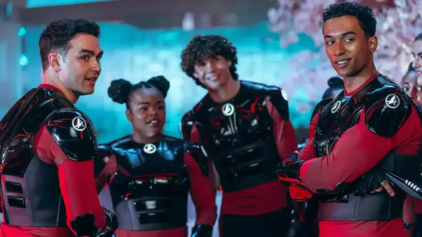 Supporters Rally in Campaign to Save Star Trek: Starfleet Academy