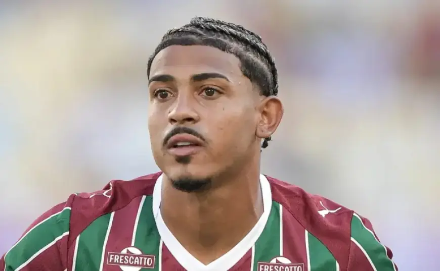 Fluminense Triumphs as John Kennedy Shines Amid Allan’s Controversial Red Card