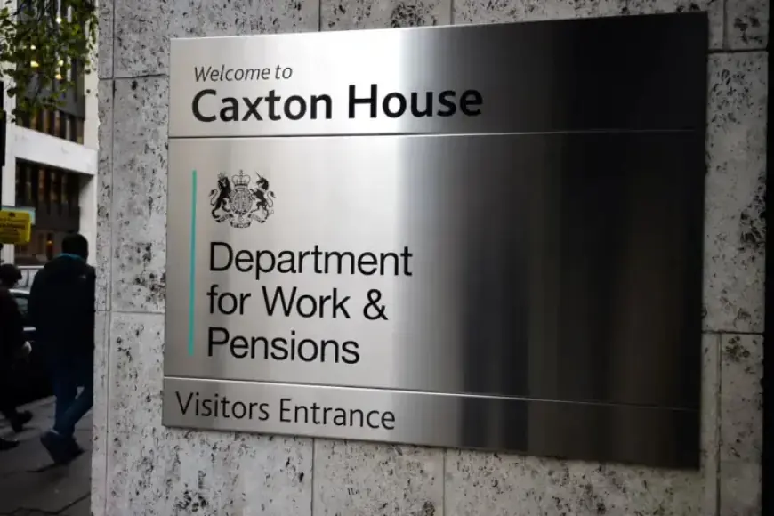 DWP Sets New Deadline for Benefit Claimants to Make Essential Switch