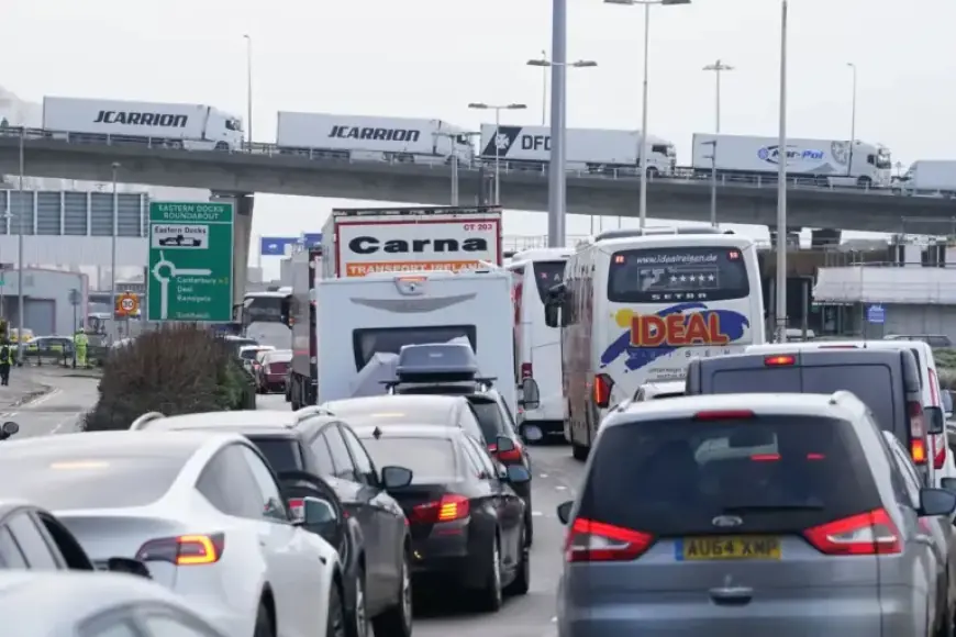 22 Million Cars Expected on UK Roads as Easter Travel Starts
