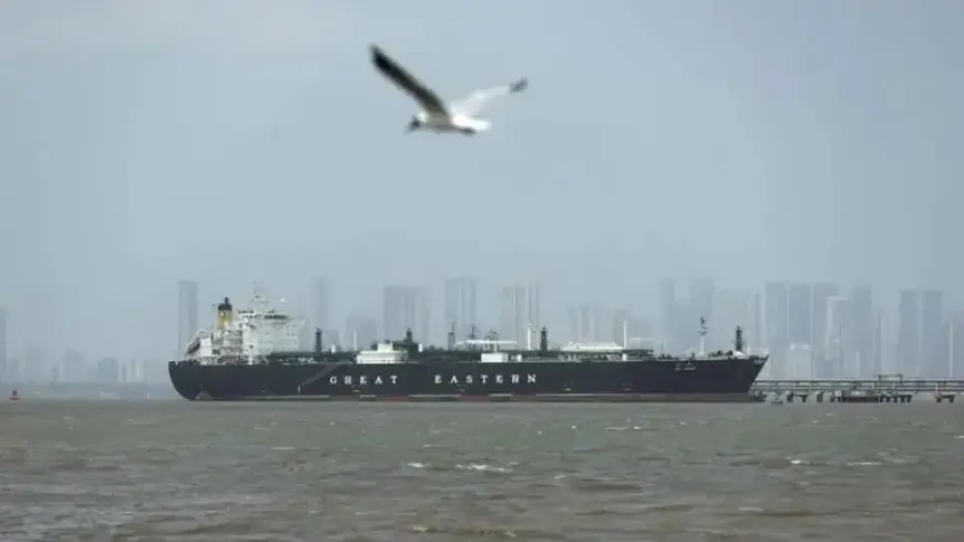 Trump’s Pledge to Hit Iran Hard Escalates Conflict, Oil Prices Spike