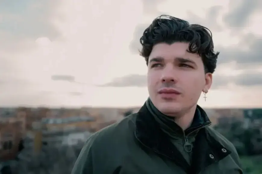 Harry Clark Finds Unexpected Support from Gary Neville Post-Traitors Win