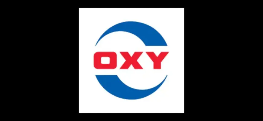 Occidental Petroleum Shares Drop Amid Crude Oil Retreat and Profit-Taking