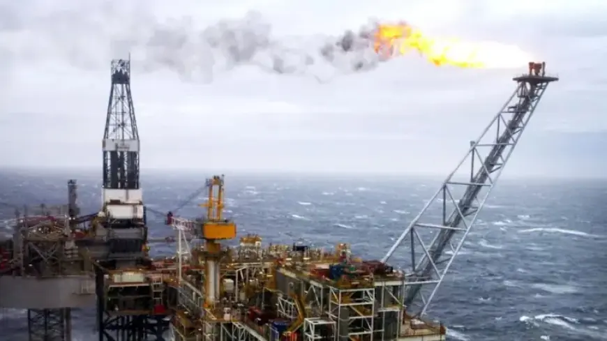 Miliband to Approve North Sea Gas Field, Heating One Million UK Homes