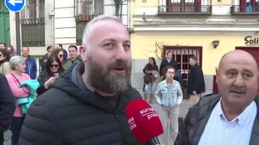 Jesús El Pobre Moves Madrid During His Holy Thursday Procession
