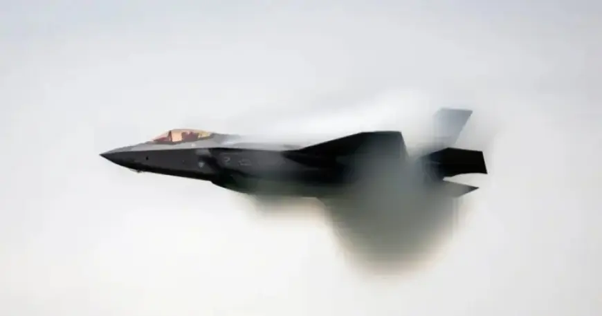 Austria Denies US Warplanes Access to Its Airspace in Peaceful Protest