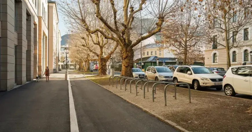 Salzburg Plans Wider Sidewalks to Enhance Pedestrian Spaces