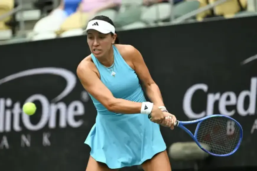 Pegula Triumphs Over Shnaider in Charleston Marathon Match