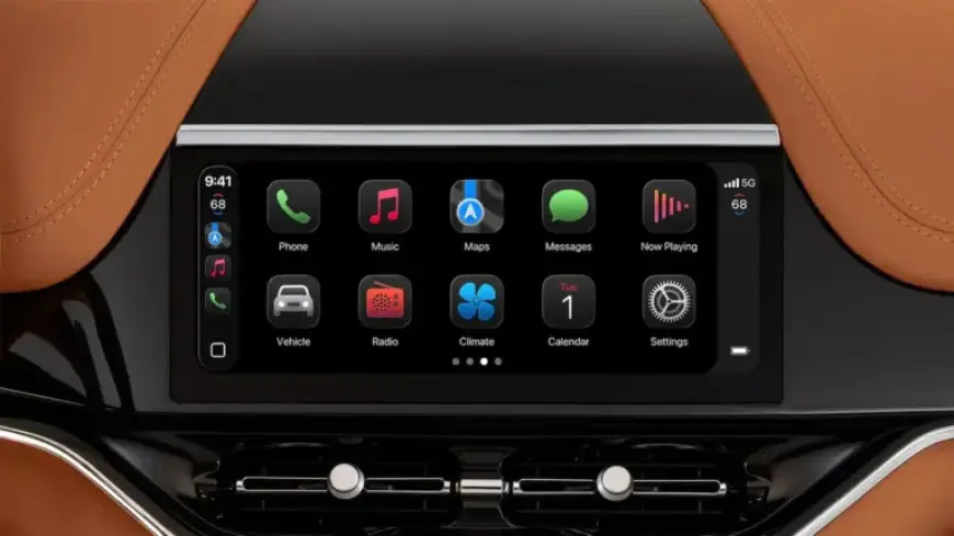 Apple CarPlay Now Supports Three Popular iPhone Apps