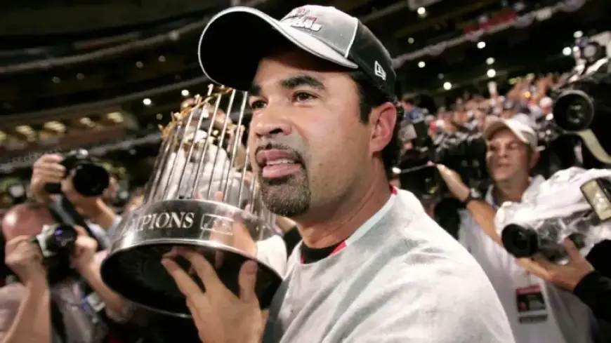 White Sox to Retire Ozzie Guillén’s No. 13 Jersey
